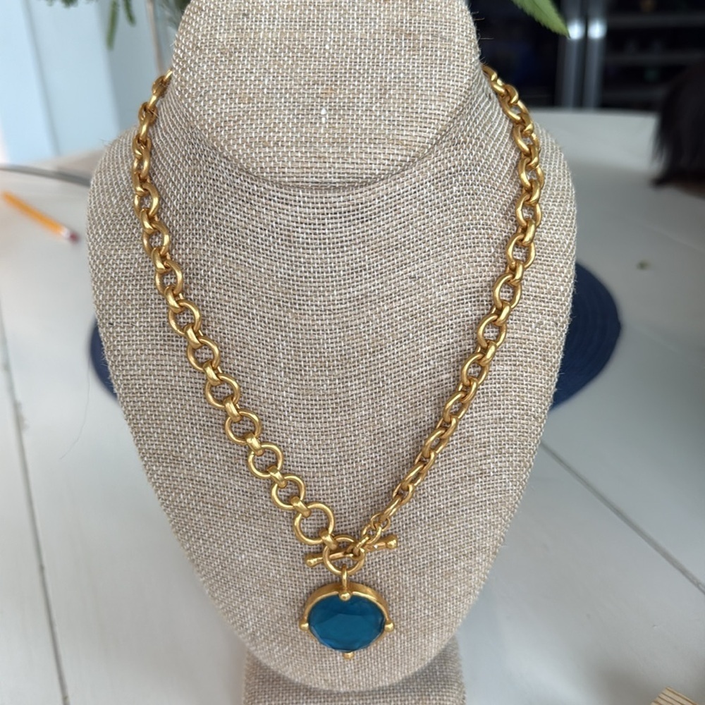 Gold Chain Necklace with Blue Pendant - Picture 2 of 3
